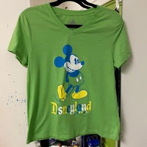 Mickey Mouse lime green Disneyland v neck tee women’s M
